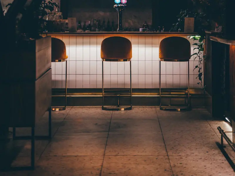 A dimly lit cocktail bar in Wicker Park